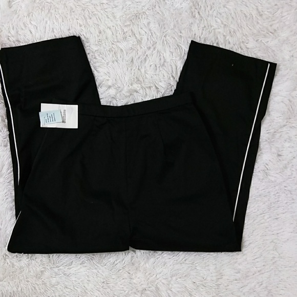 Intriguing Threads Black Capri Pants with White Stripe Accents M NWT - Picture 3 of 7